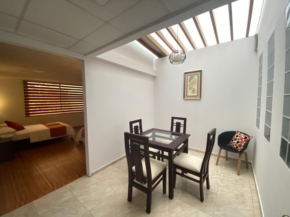 Aparthotel Torre Alba Santo Domingo de los Colorados Esterno foto