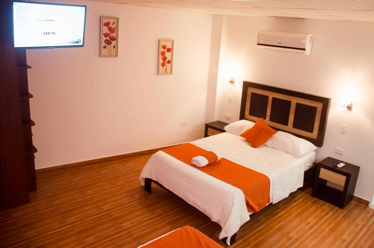 Aparthotel Torre Alba Santo Domingo de los Colorados Esterno foto
