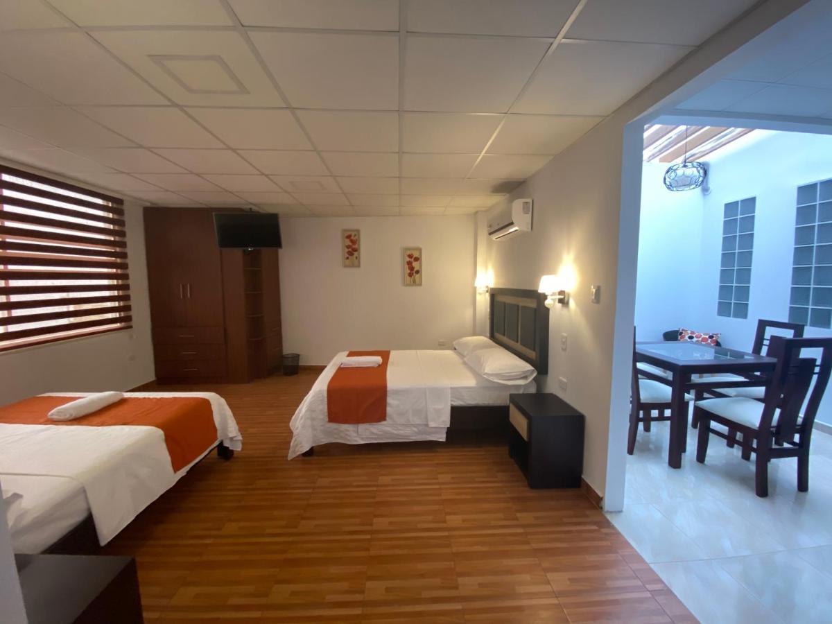 Aparthotel Torre Alba Santo Domingo de los Colorados Esterno foto